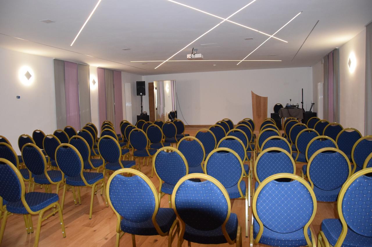 פינזולו Olympic Regina Hotel מראה חיצוני תמונה