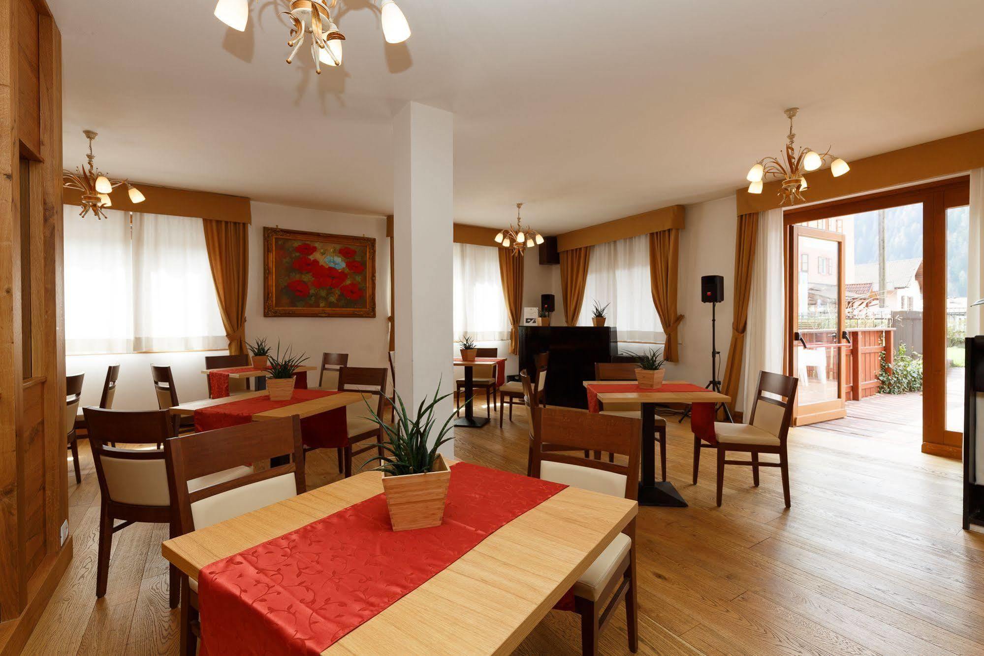 פינזולו Olympic Regina Hotel מראה חיצוני תמונה